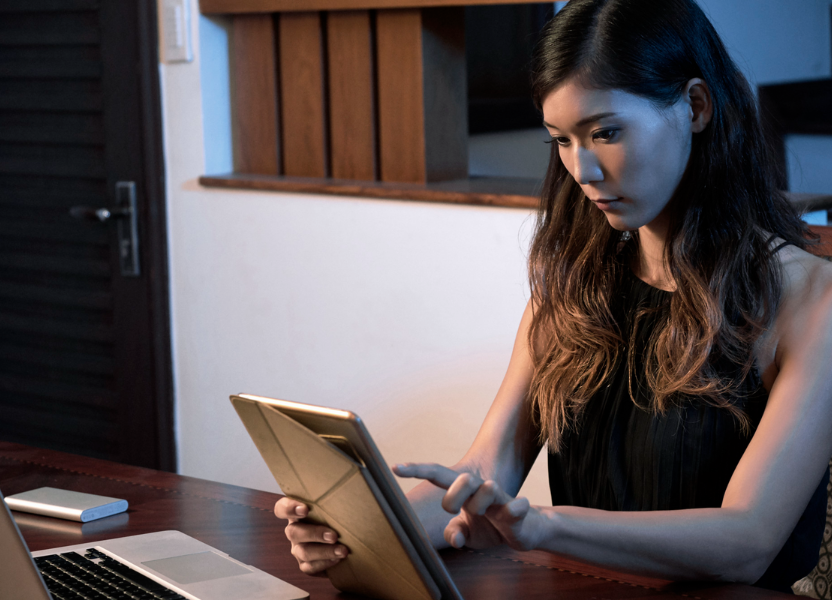 Holo AI Writing Assistant Review Guide
